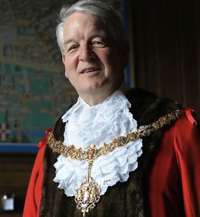 Ian Nimmo-Smith as Mayor of Cambridge 