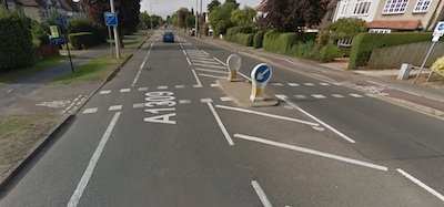 cycle crossing Woodhead Drive / Milton Rd