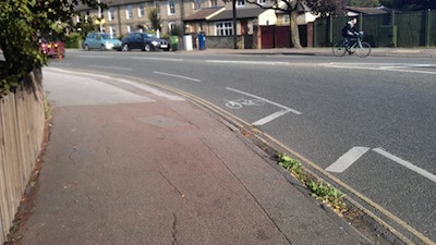 Cycle signage in North Cambridge