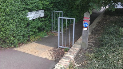 Cycle signage in North Cambridge