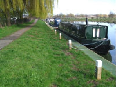 Illustrative Design Showing Mooring Bollards. Cambridge City Council is currently consulting on if these should be installed along the riverbank on Midsummer Common, Jesus Green and Stourbridge Common. 