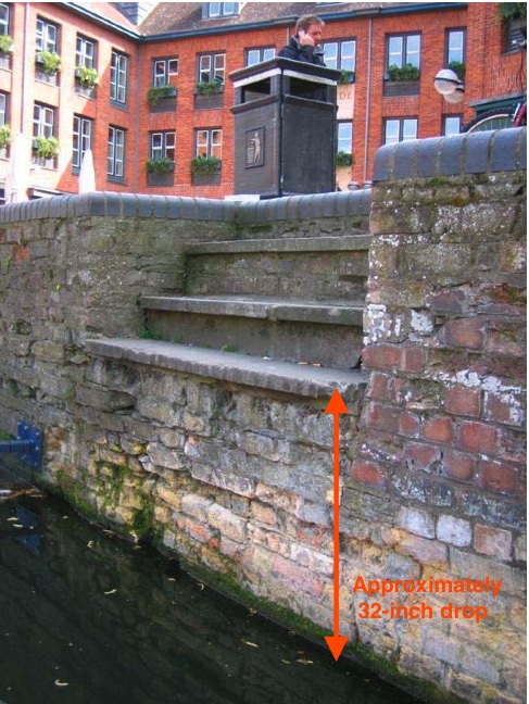 Photo of the Quayside steps in Cambridge, showing the drop between the last step and the current water level